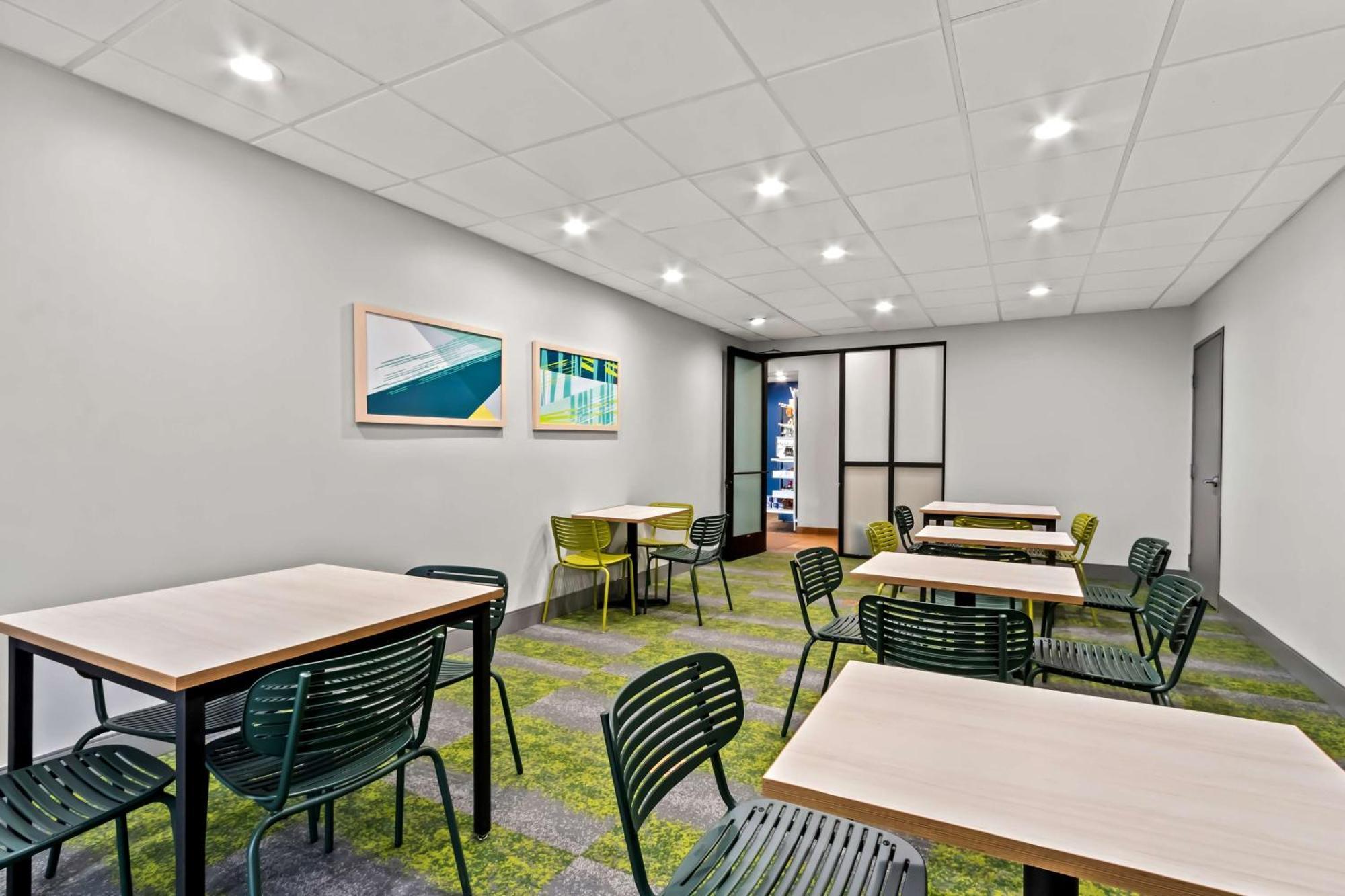 Spark By Hilton Phoenix East Меса Екстер'єр фото